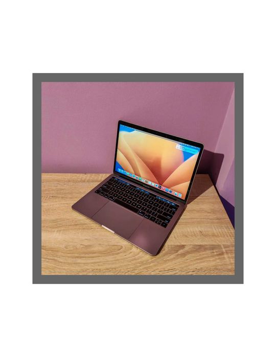 Macbook Pro Retina 2017-2018 Touchbar i5 8GB SSD 512GB - 549 cicluri