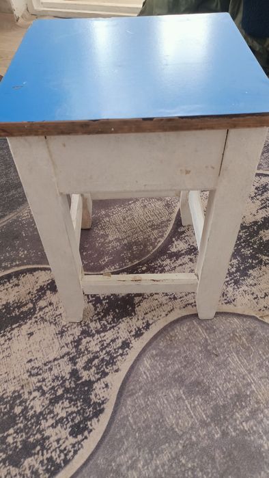 Продам табуретку