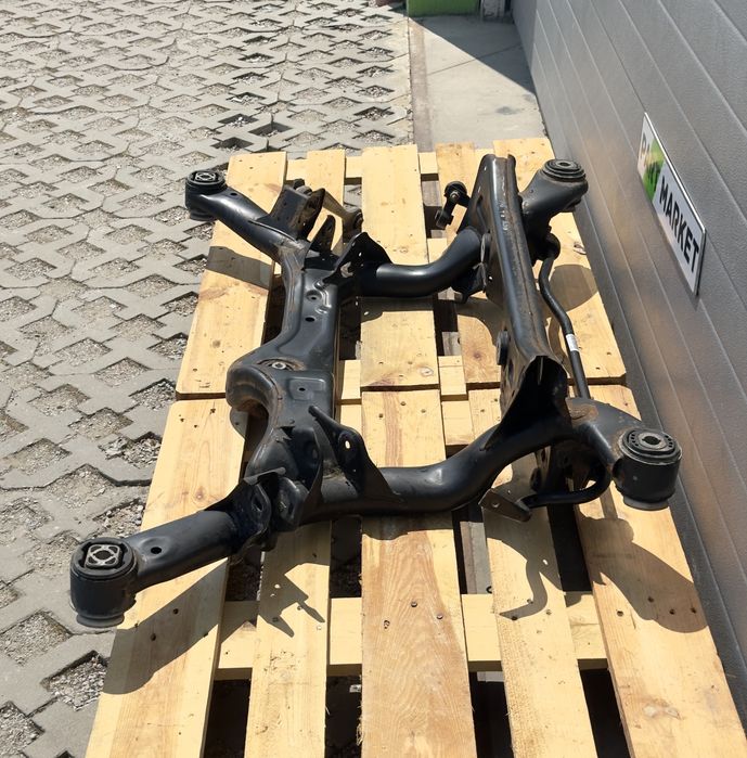 Заден мост AUDI A6 A7 C7 4G 4H0505248