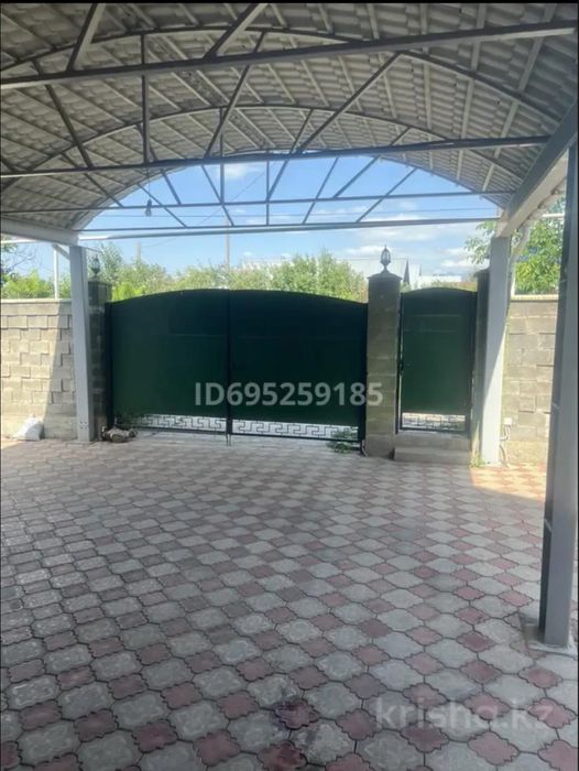 Срочно продам дом в Алмалыке