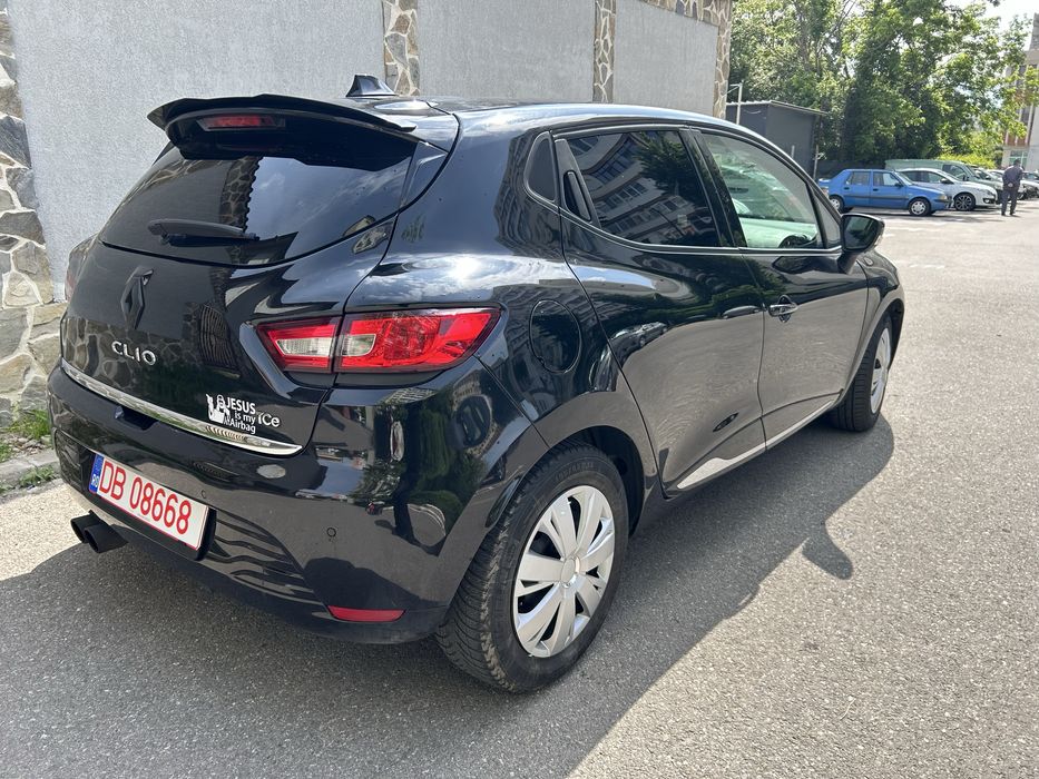 Renault clio IV Night&Day  2013 0.9 tce 90 cp