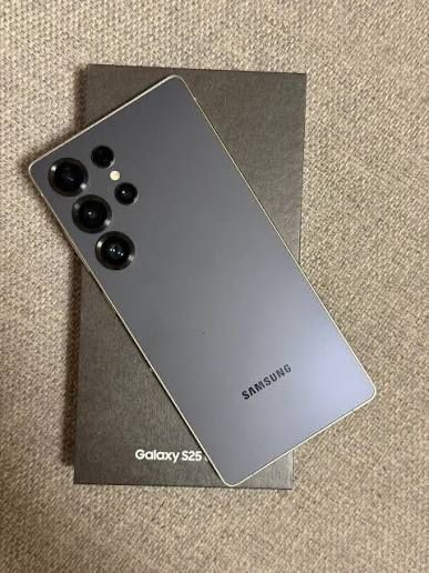 Samsung S25 ultra 12/512