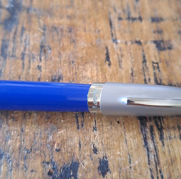 писалка и химикалка Сапи Sapi комплект сребро със синьо Италия в кутия