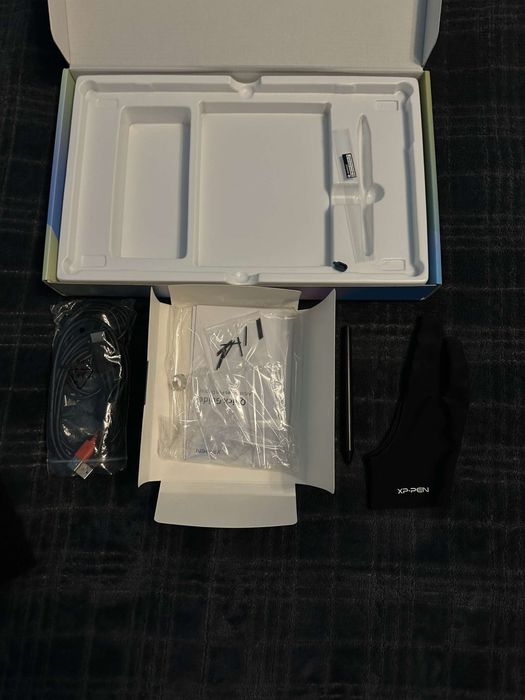 Графичен таблет XP-Pen Artist 12 (2nd Gen) – Отлично състояние