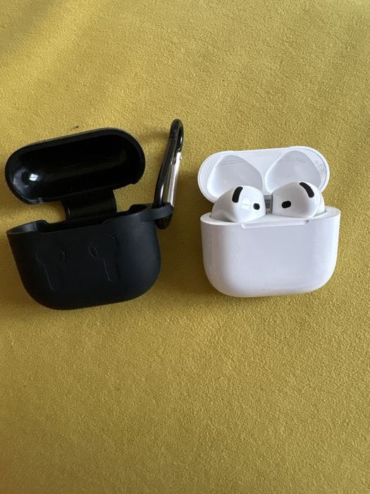 Продам AirPods 4 !!!ПОТДЕЛКИ!!!