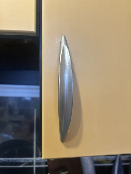 Продам дверные ручки