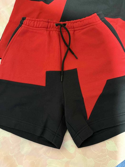 HYPER EDITION scarlet shorts & t-shirt