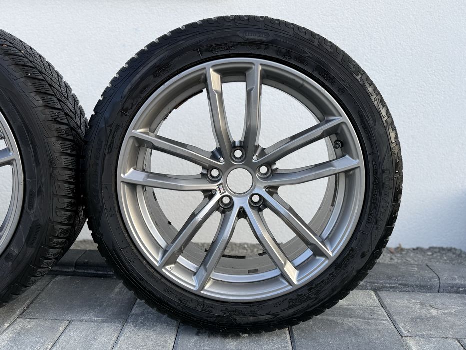 Jante originale BMW seria 5 (G30,G31) R18 M664 Anvelope iarnă