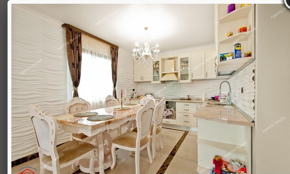 Vand casa in sendreni zona noua