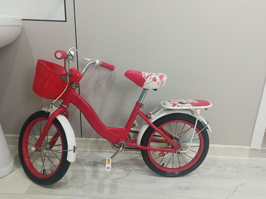Продам почти новый