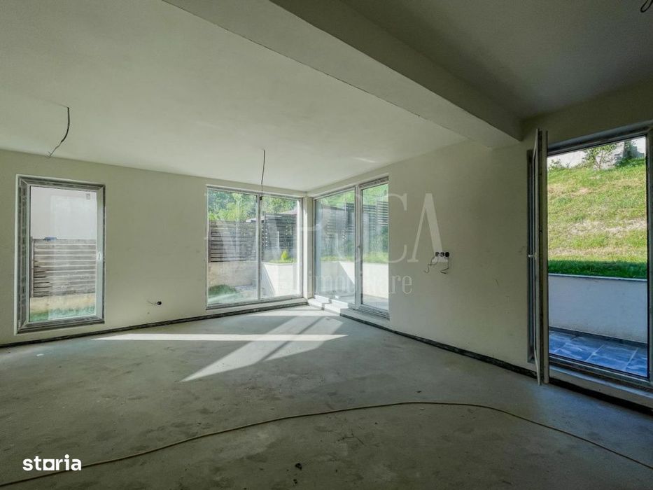 Casa 4 camere de vanzare in Sat Tauti, Tauti
