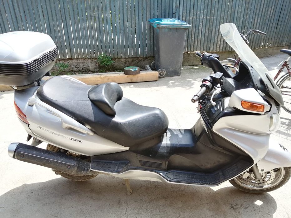 Suzuky Burgman 650