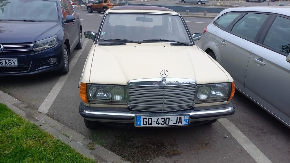 Mercedes cobra w 123,an 1980,motor 2.3 benzina injectie
