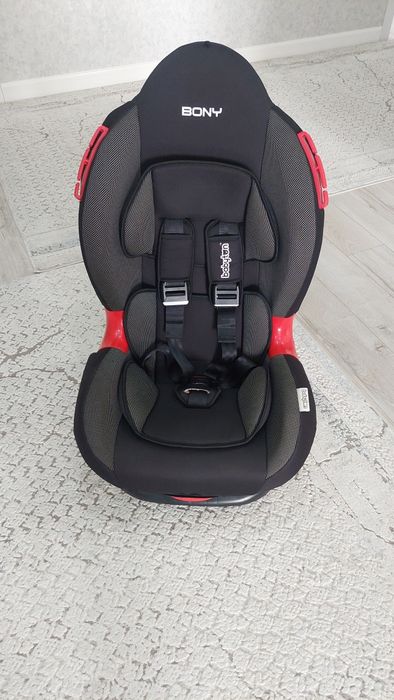 Продам автокресло