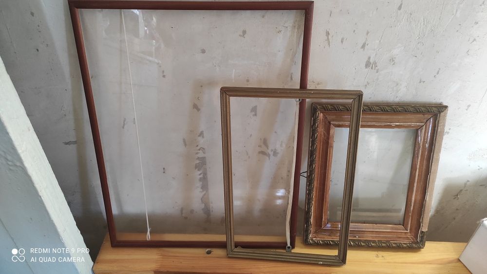 Рамки для картины.