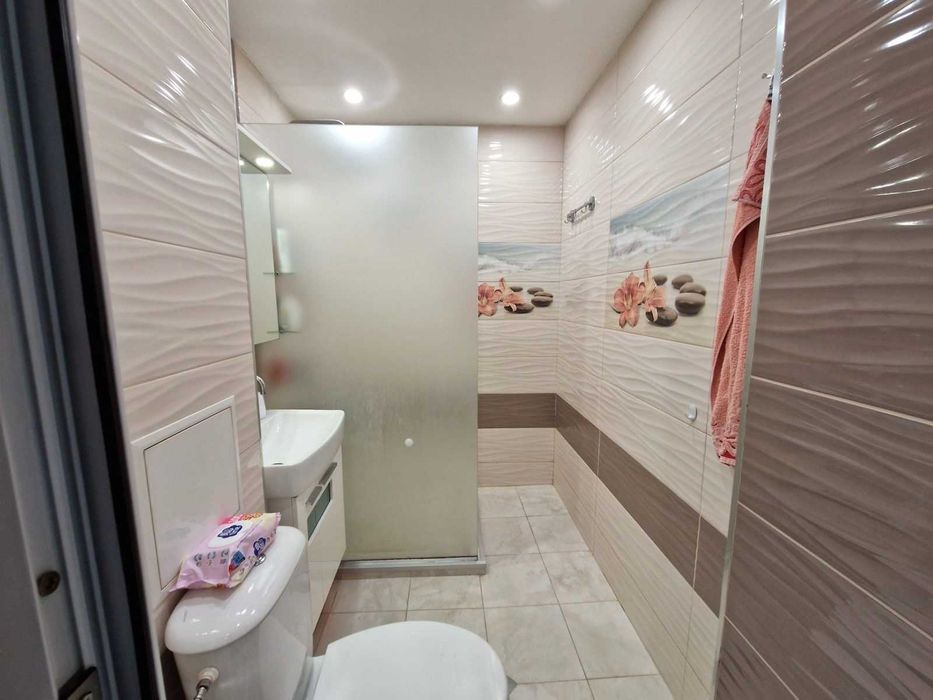 Продава се Двустаен апартамент в София, Красна поляна 1 - 66 кв.м за 3182 €/кв.м - Снимка #2