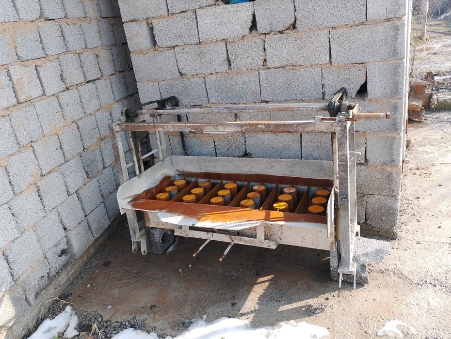 Шлакаблок апарат