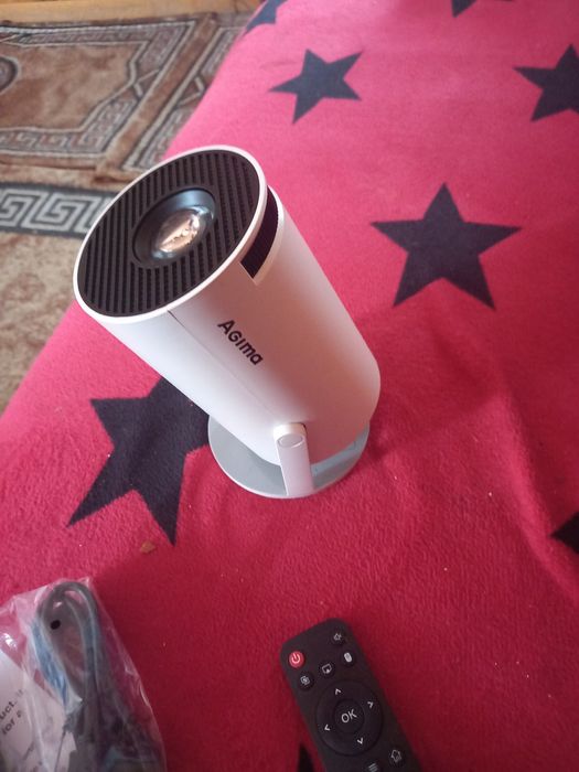 Vand video proector  functionaza perfect