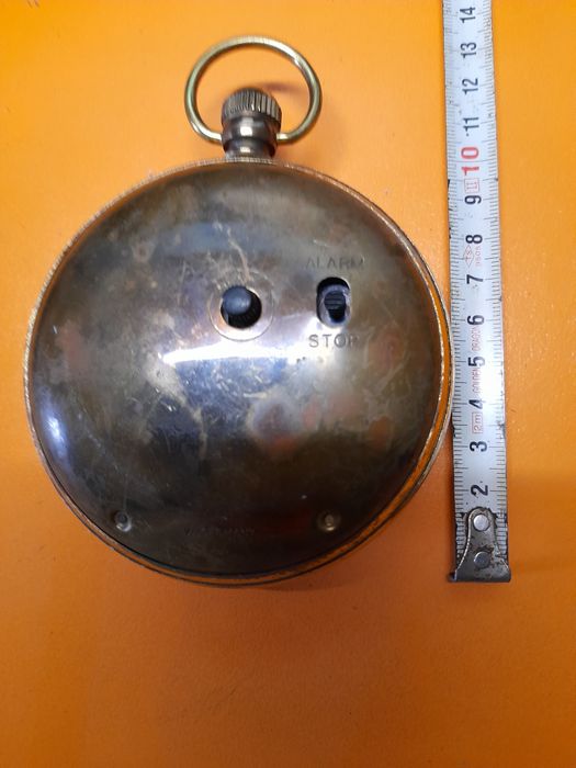 Джобен кварцов и Реплика на гаров часовник