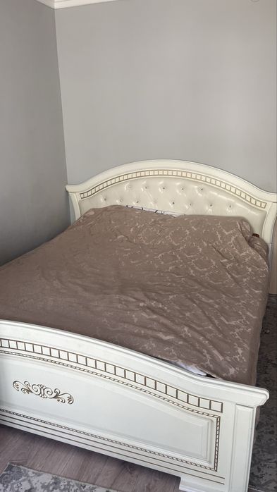 Спальный гарнитур Венера 5дв