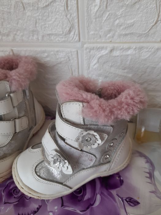 Обувь на девочку