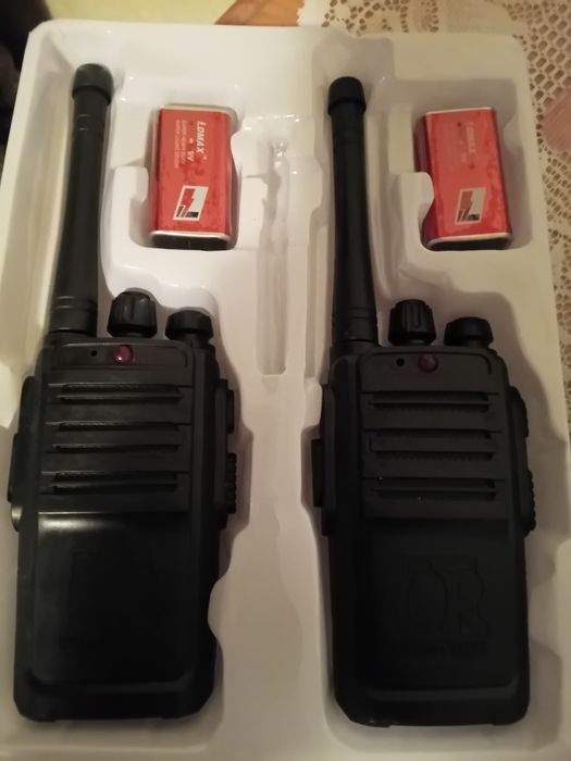 Vând telefoane portabile