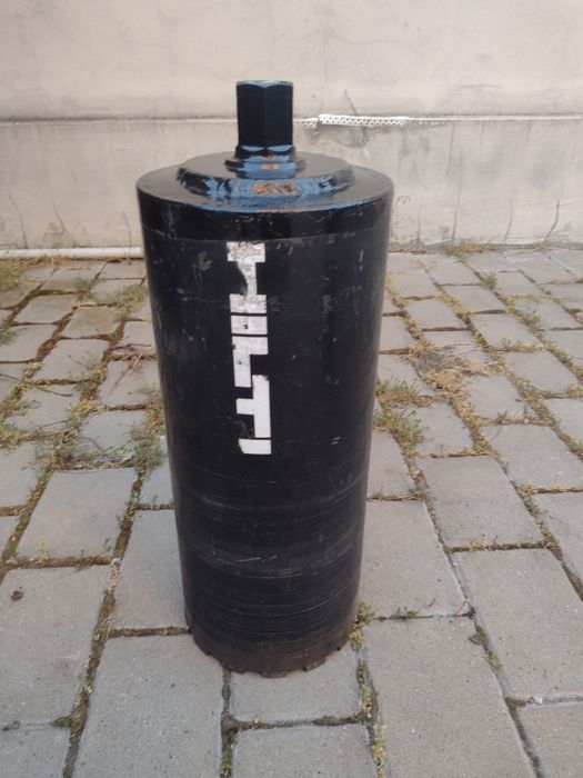 Carota Hilti și Würth
