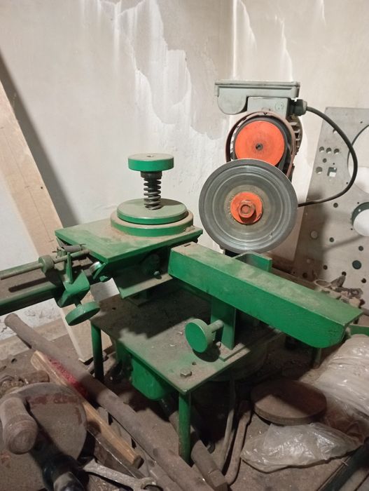 Продам заточной станок.