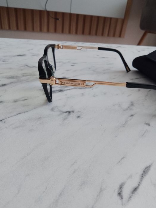 Страхотни очила Chopard