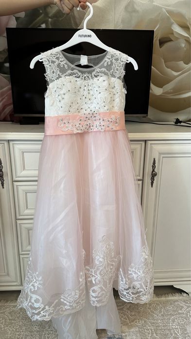 Детское платье нарядное