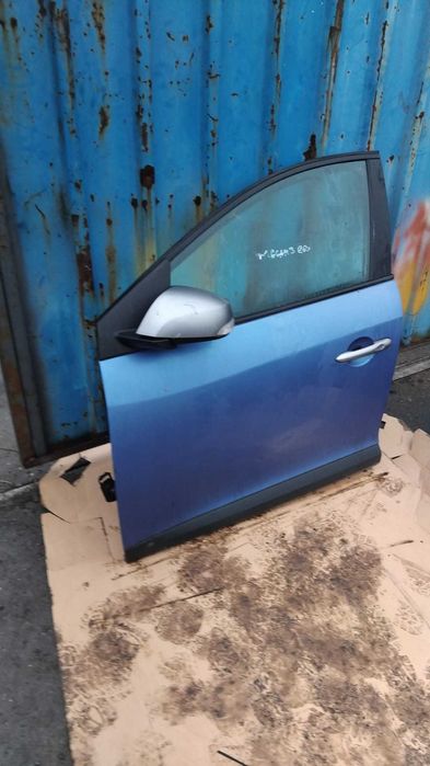 Usa stanga fata Renault Megane 3 an 2010