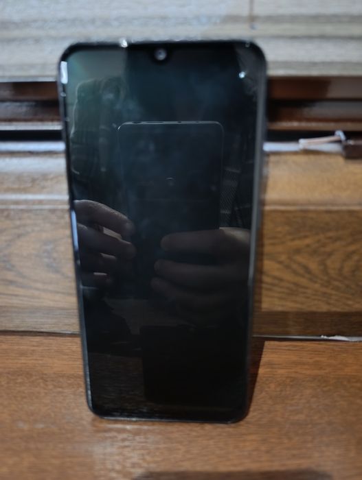 Срочна продам Sumsung A30