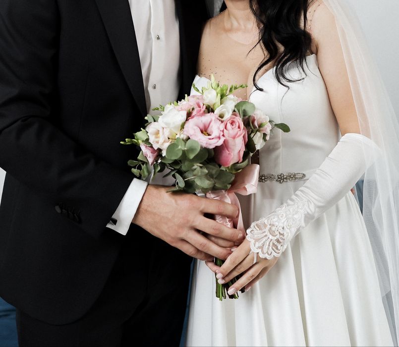 Rochie de mireasa La mode Toujours + voal + manusi