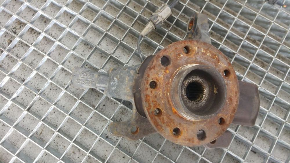 fuzeta stanga fata opel astra h 1.7 cdti z17dth 13156047