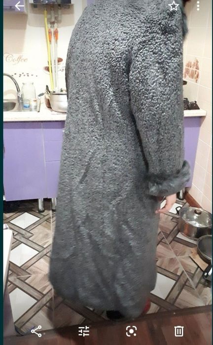 Продам пальто 50-52размер