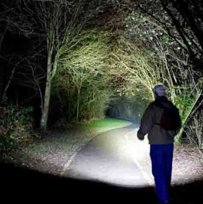 Фонарики налобные, ручные,новые,с акамулятором и на батарейках.См.фото