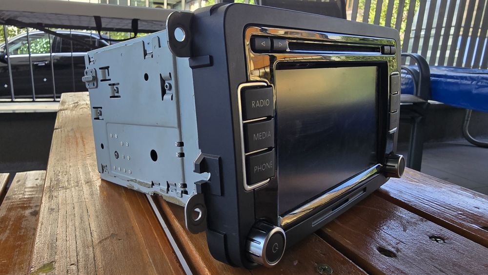 Navigatie OEM VW RCD 510 PT Golf 5, golf 6, passat, jetta, polo, arteon, etc.