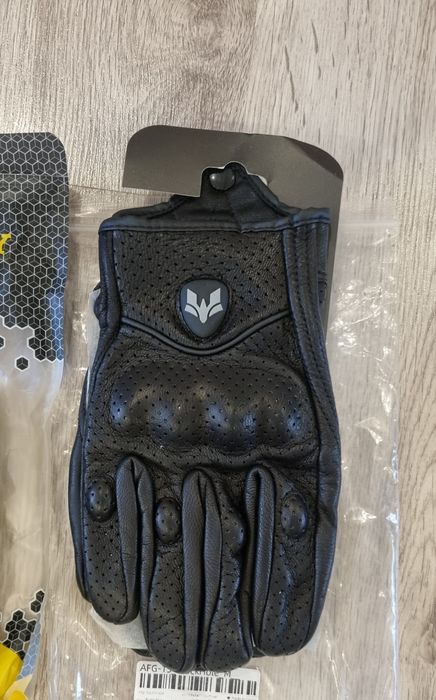 Manusi moto noi Suomy si Fox