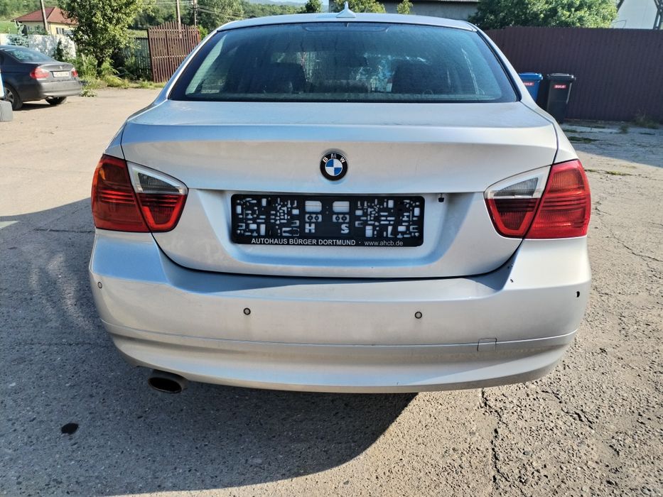 Dezmembrez BMW E90 N47D20A 177cp