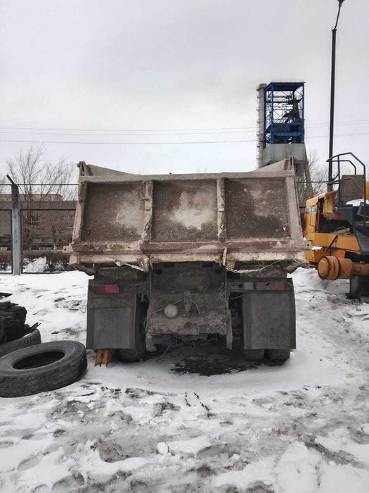 Автомобиль Камаз 55111