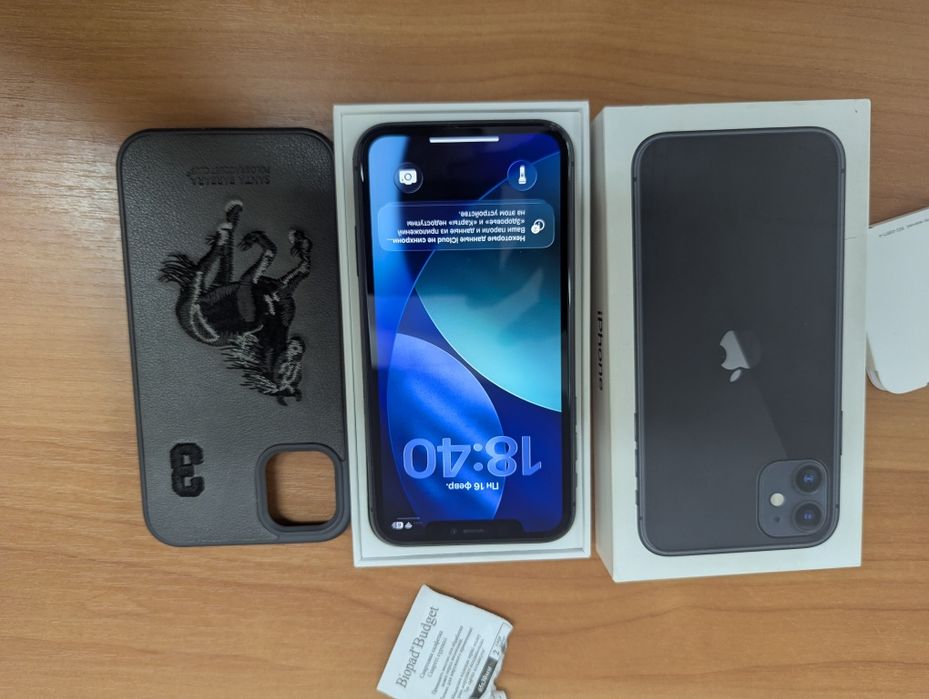 iPhone 11 64 гигабайт