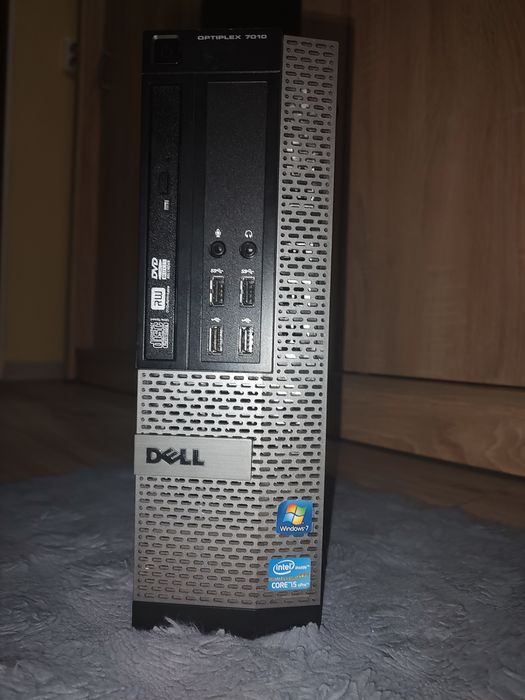 PC gaming, compact + monitor