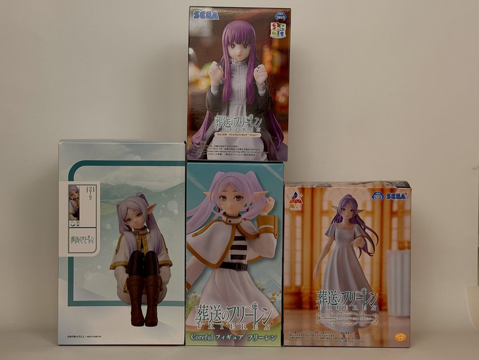 Продават се аниме фигурки