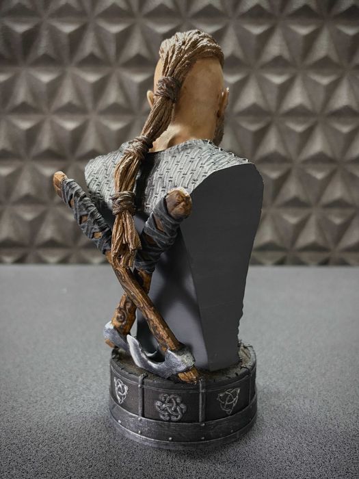Figurina Vikings - Ragnar Lothbrok, 18 cm, vopsit manual