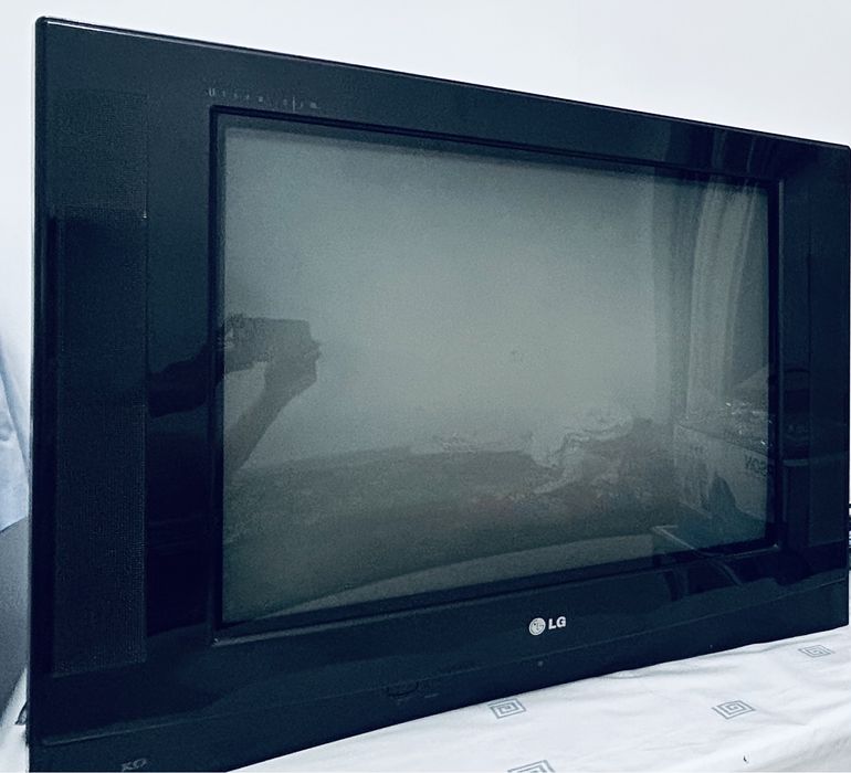 Телевизор цветной