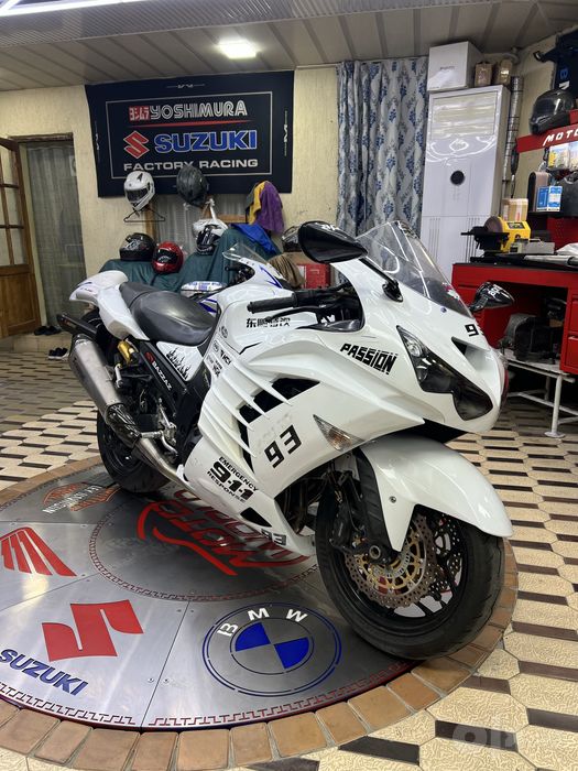 Kawasaki zx14r 2013yil 1441 kub ideal umuman ishi yo’q