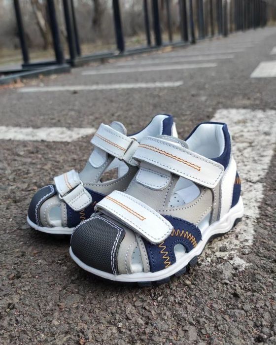 Сандали детские