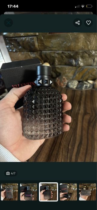 Parfum de nișa Valentino