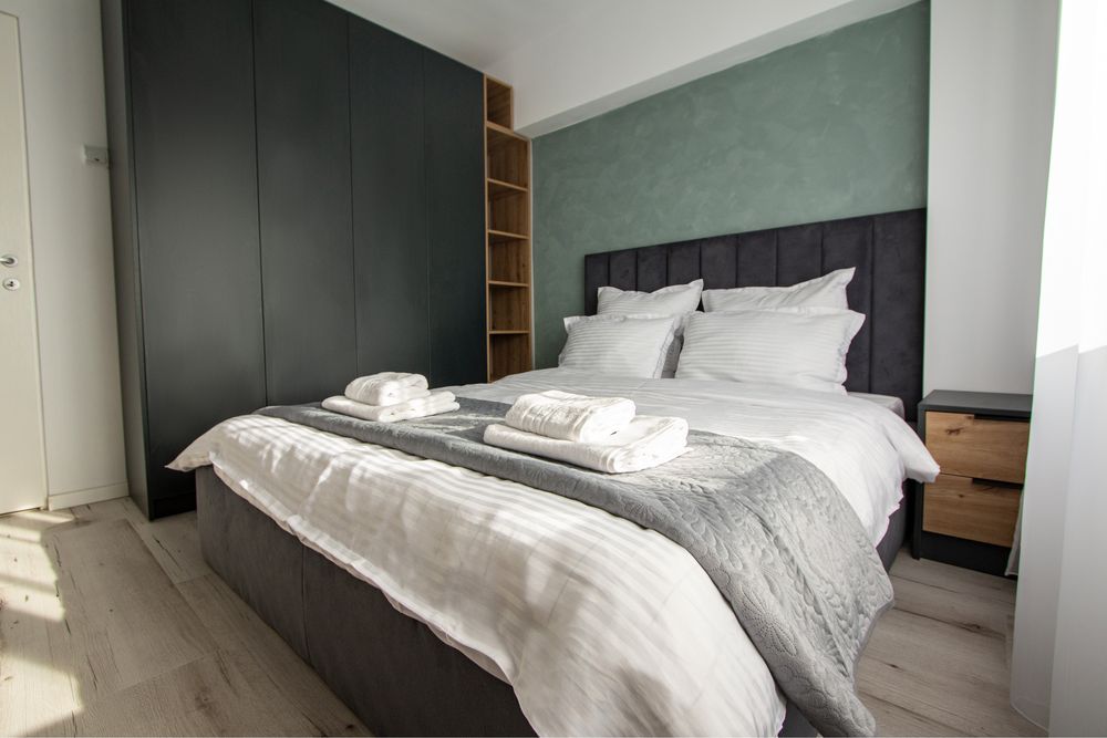 Cazare in Regim Hotelier ap 1-2 cam Iasi Centru Palas