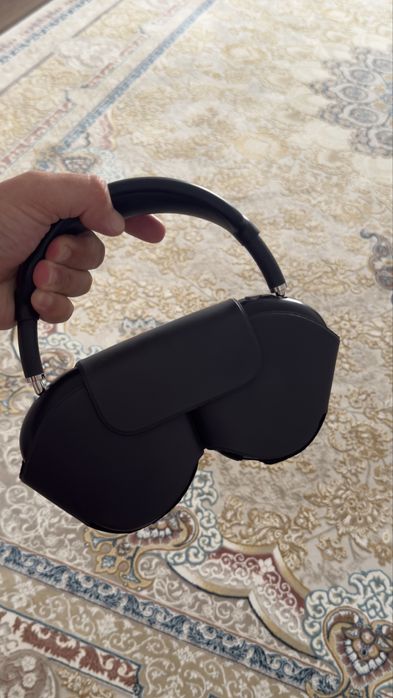 Apple Air pods max
